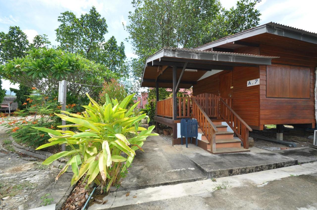 Mae Chaem Hotel And Resort المظهر الخارجي الصورة